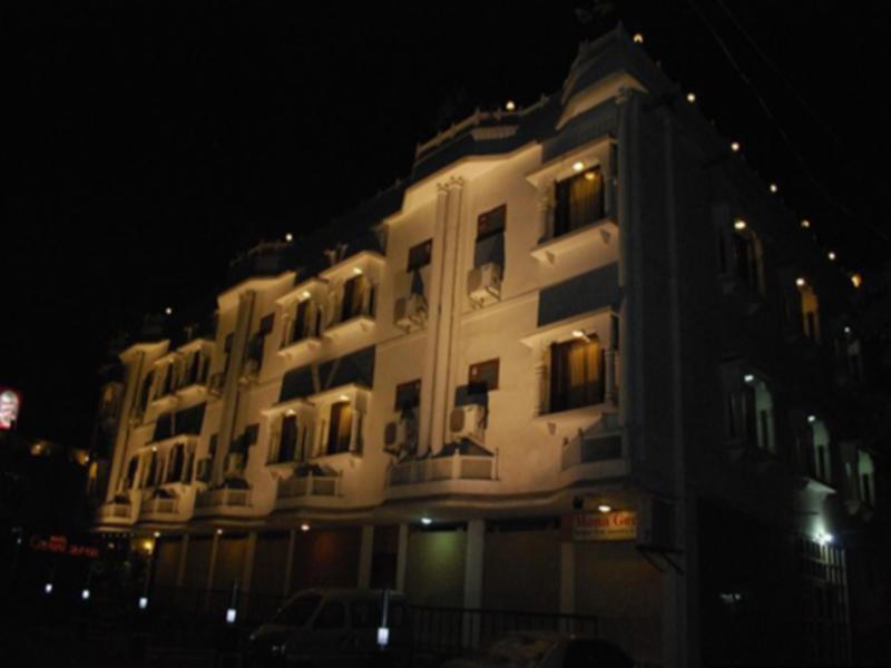 Hotel Amanda Crown Jaipur Kukas Exteriér fotografie